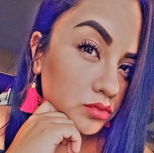 Meet your Posher, Mariela